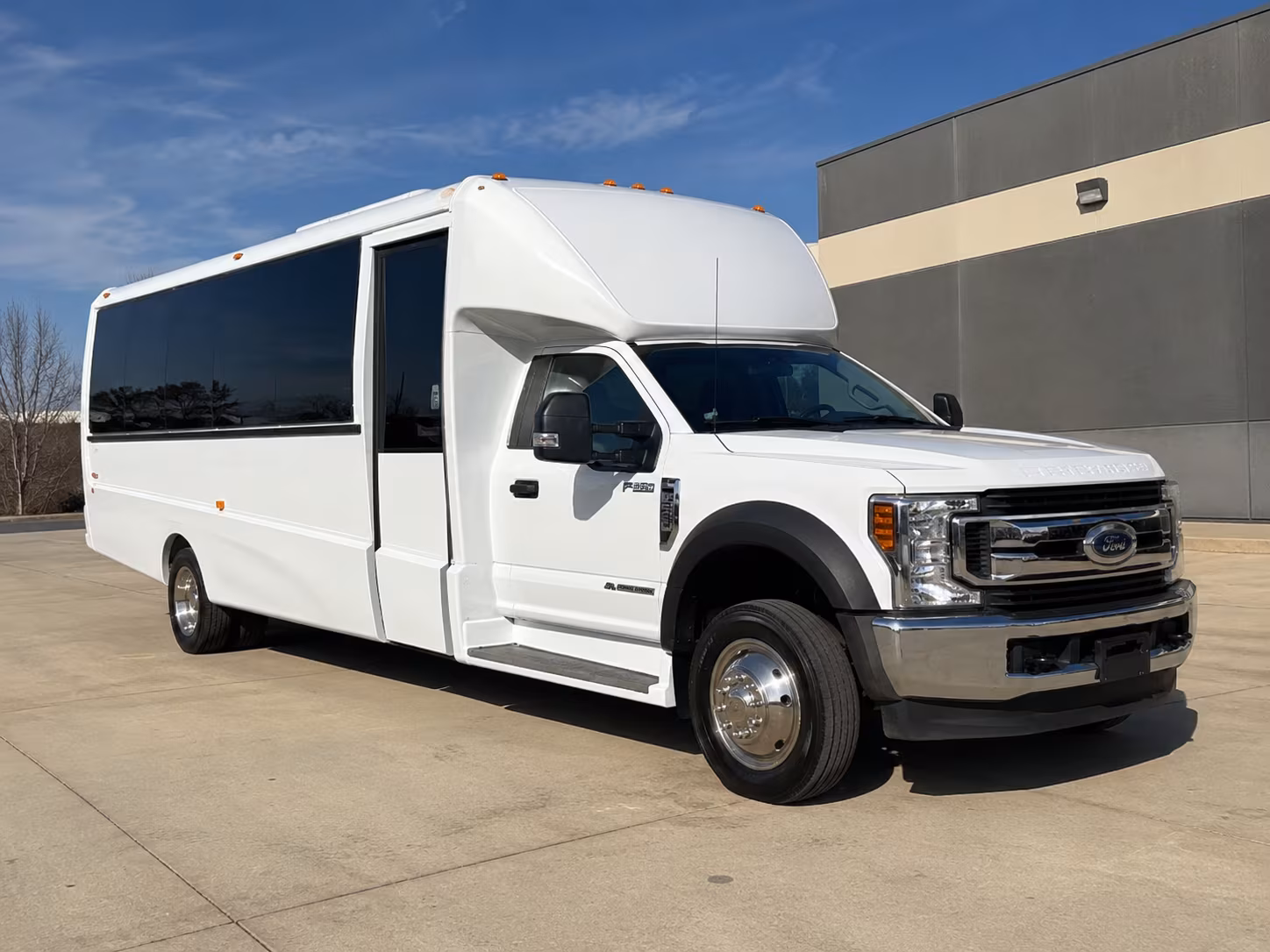 buses for old bridge arts theater and cultural field trips