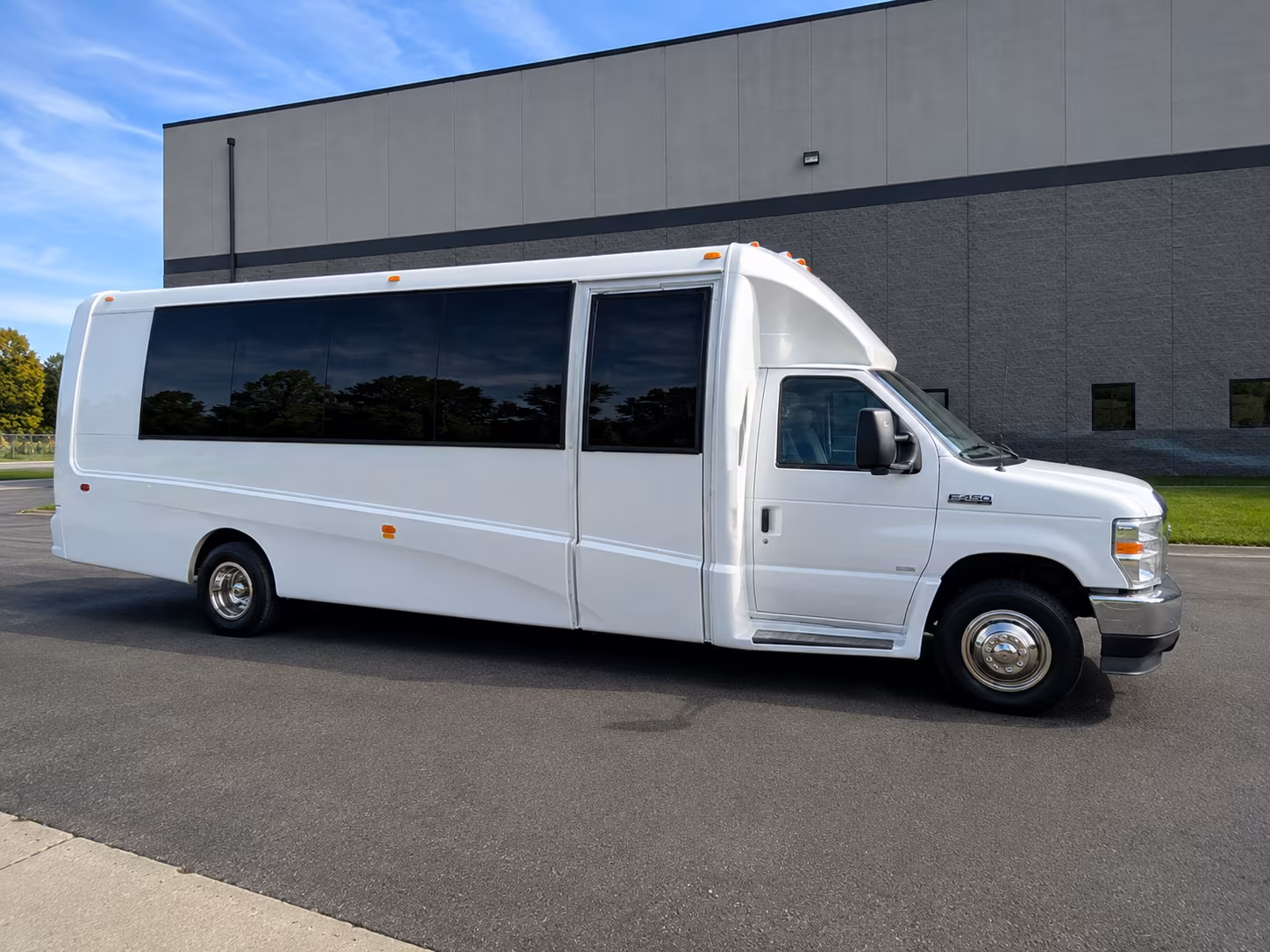 charter buses for corporate events and conference travel near new brunswick
