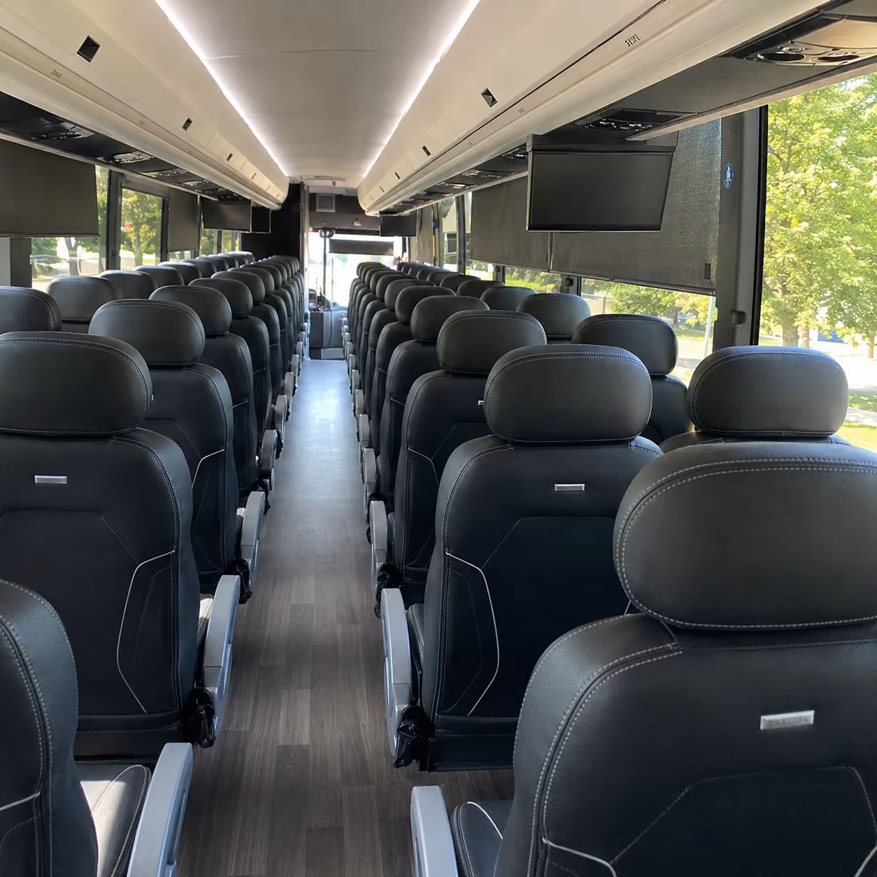 charter buses for corporate outings and team building events across new jersey