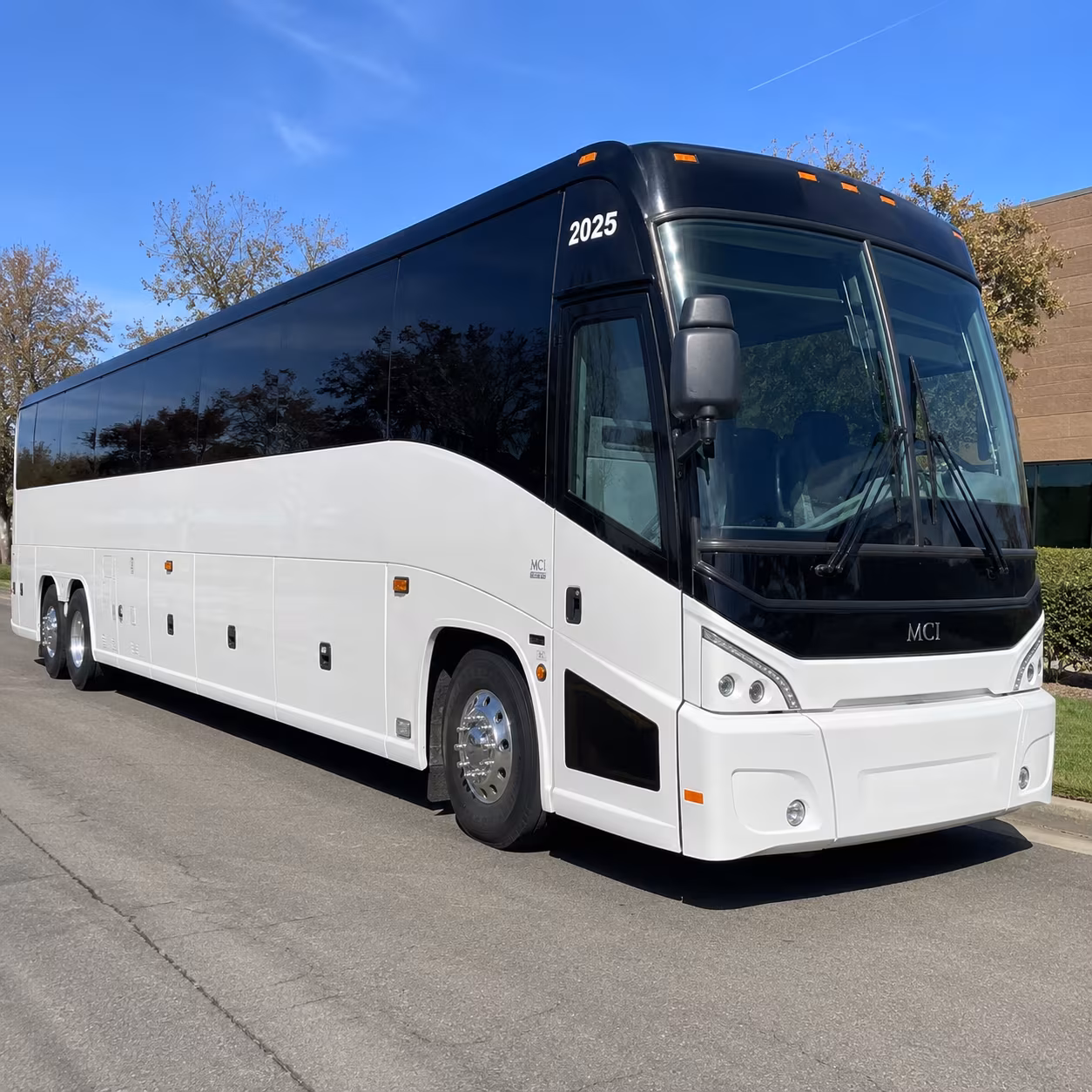 charter buses for old bridge corporate events and off site meetings