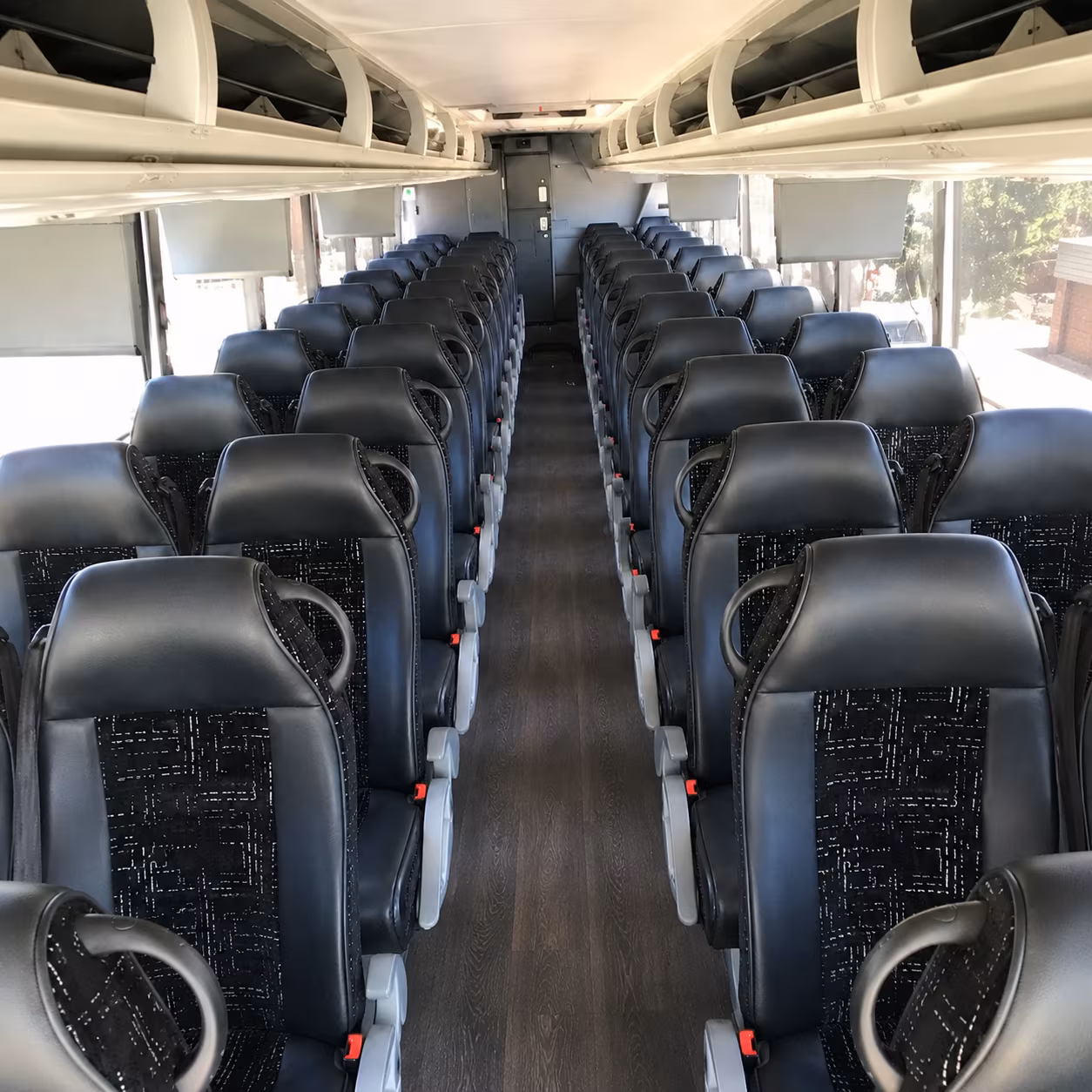 charter buses to pnc bank arts center shows from old bridge