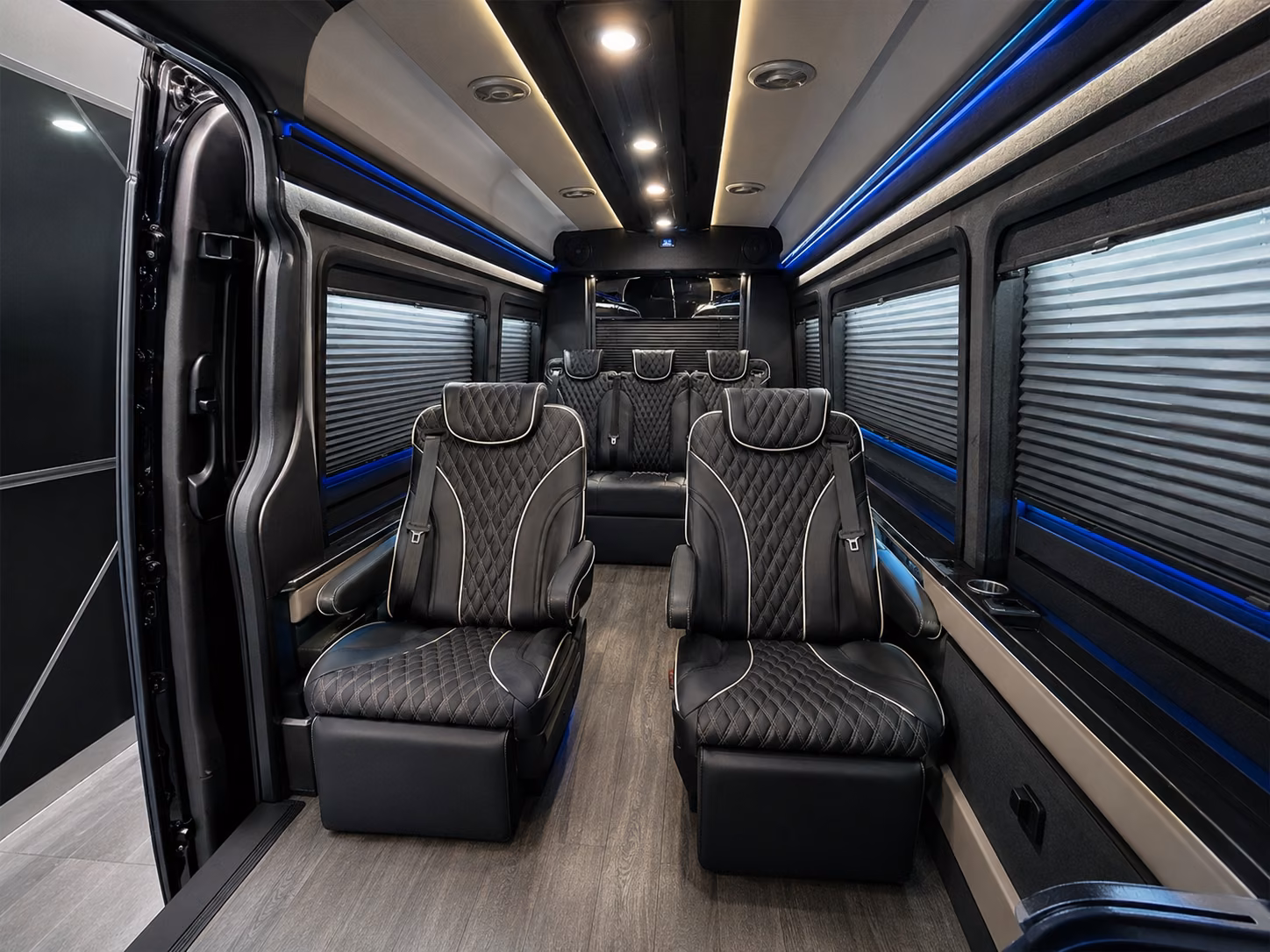 corporate and convention group airport shuttles in old bridge
