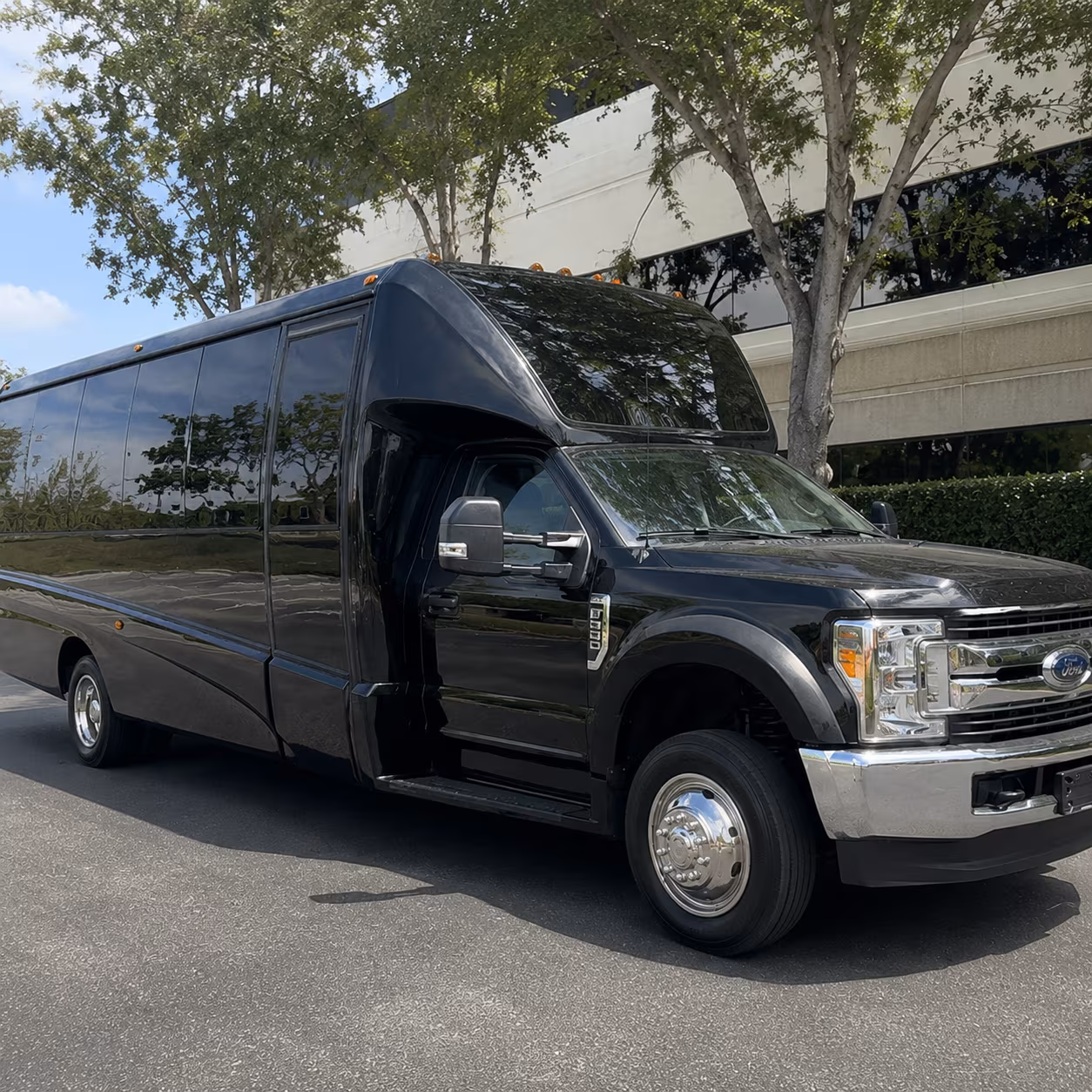 party buses for birthdays bachelorettes and night out groups